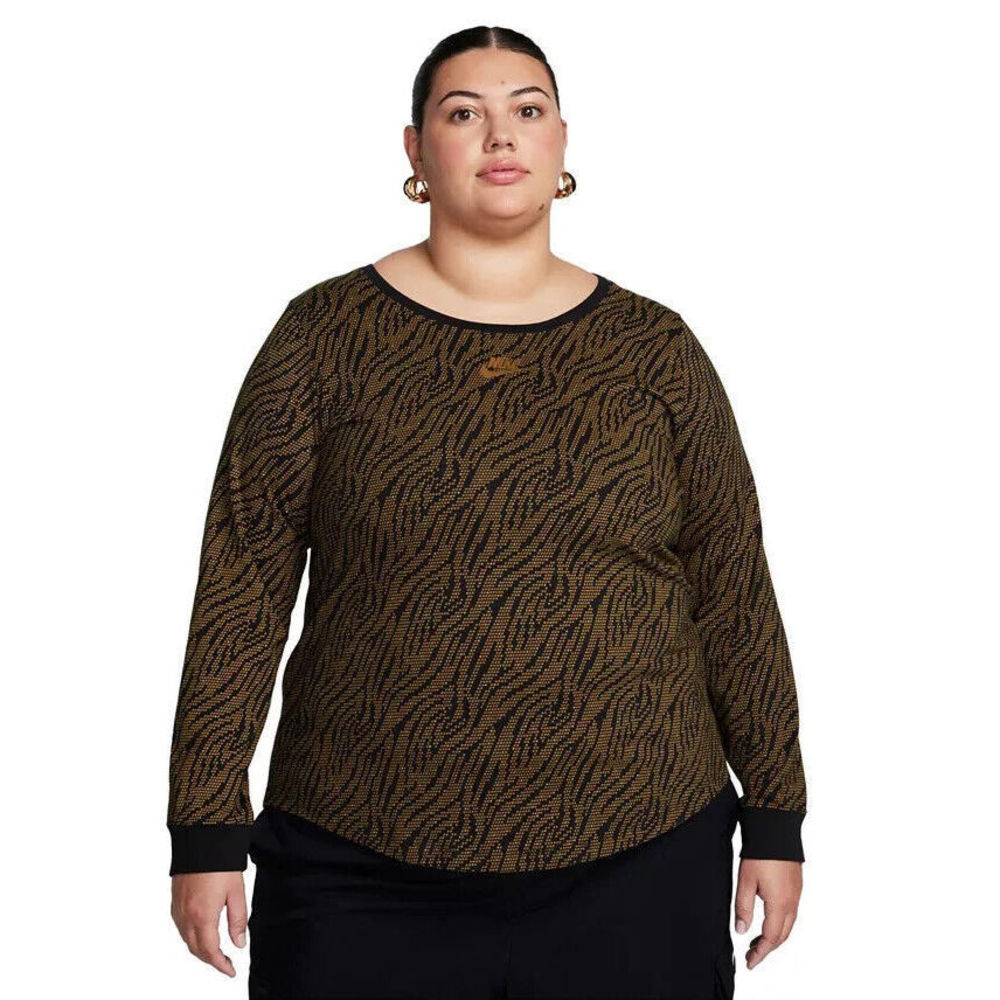 Nike Plus Size Sportswear Essentials Long Sleeve Top - Black 1XL 1X